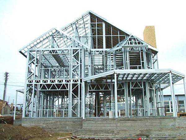 冷水江钢结构建筑的腐蚀问题应该如何预防