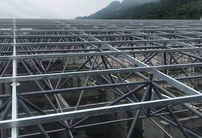 冷水江仁怀冠英学校艺体楼网架